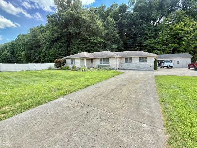 545 E State Road 250, Brownstown, IN 47220