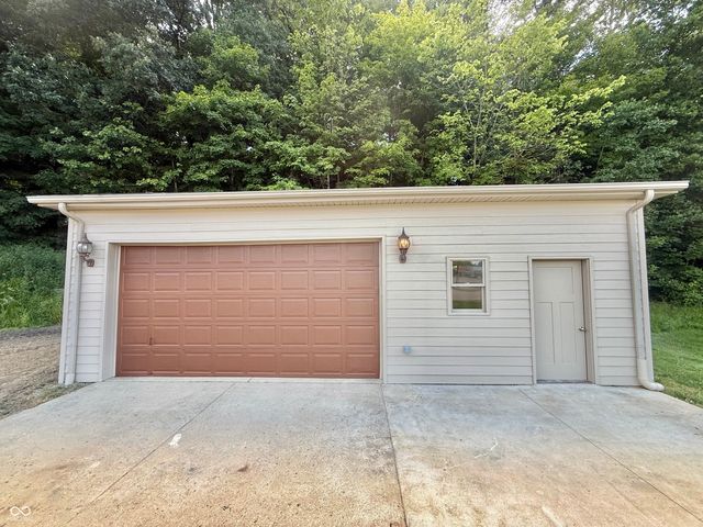 545 E State Road 250, Brownstown, IN 47220