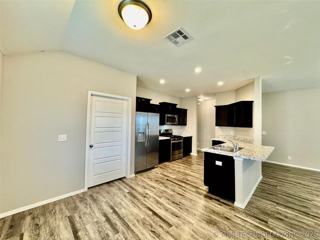 14315 N 73rd East Avenue, Collinsville, OK 74021