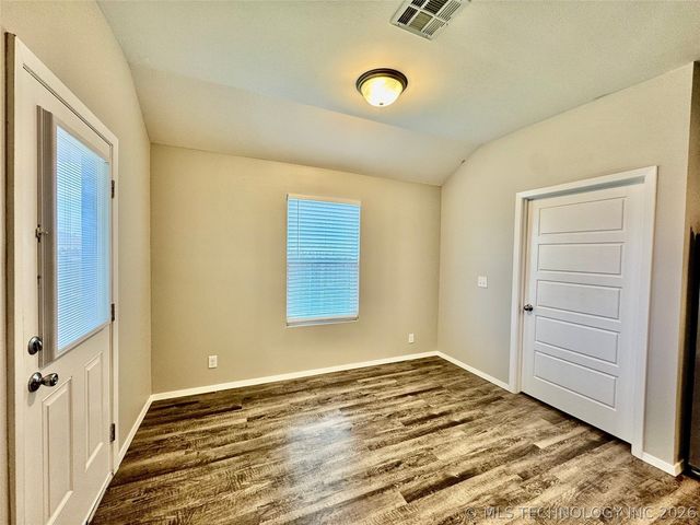 14315 N 73rd East Avenue, Collinsville, OK 74021