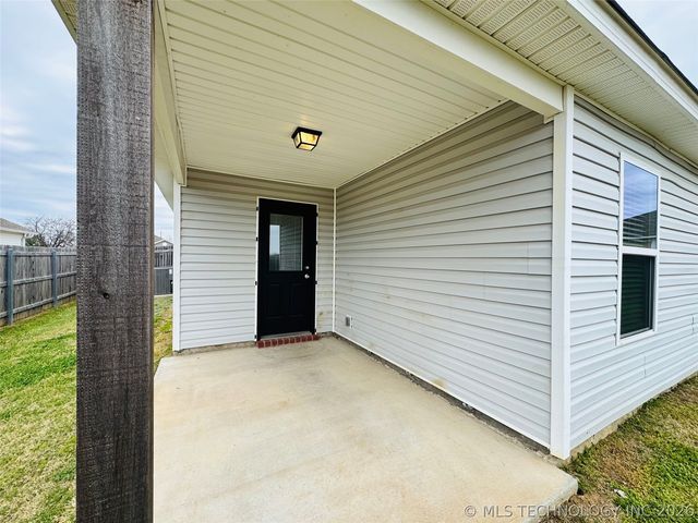 14315 N 73rd East Avenue, Collinsville, OK 74021