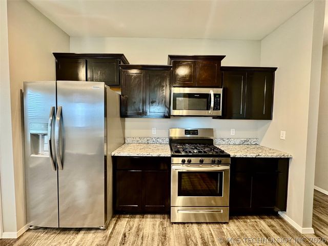 14315 N 73rd East Avenue, Collinsville, OK 74021