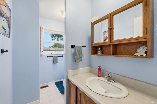 5414 N Stony Run Lane, Fort Wayne, IN 46825