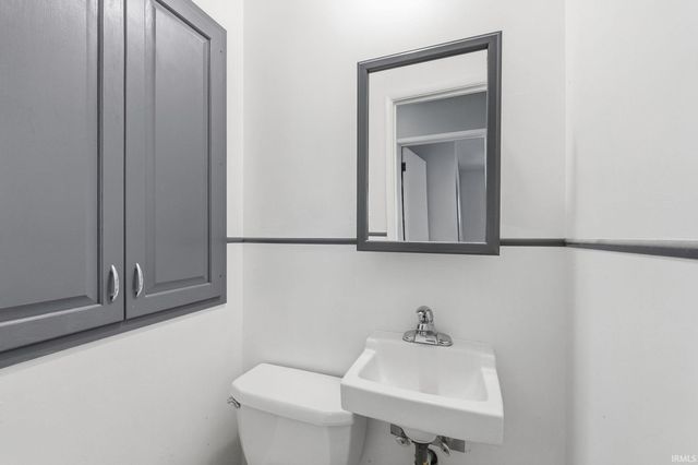 5414 N Stony Run Lane, Fort Wayne, IN 46825