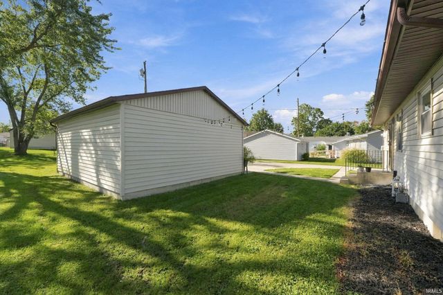 5414 N Stony Run Lane, Fort Wayne, IN 46825