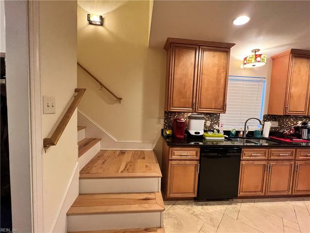 3401 Somme AVE, Norfolk, VA 23509