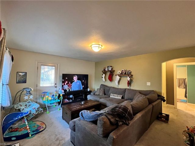 3401 Somme AVE, Norfolk, VA 23509