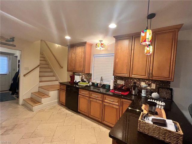 3401 Somme AVE, Norfolk, VA 23509