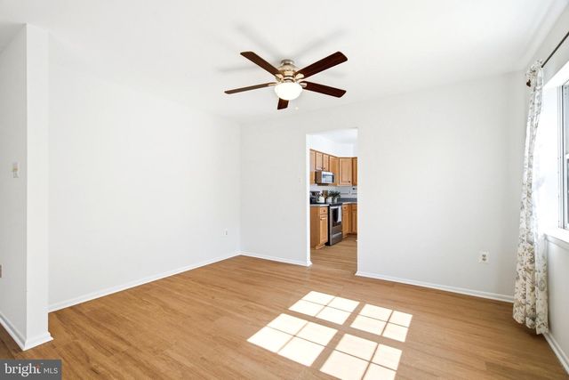 5661 CRABAPPLE DR, Frederick, MD 21703