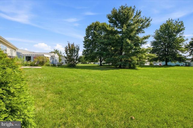 5661 CRABAPPLE DR, Frederick, MD 21703