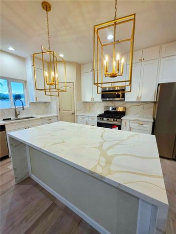 1379 Winkler Lane, Bullhead City, AZ 86442