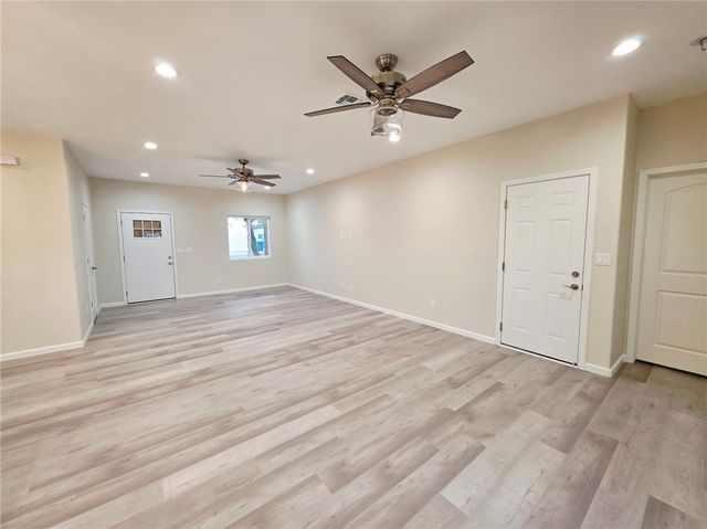 1379 Winkler Lane, Bullhead City, AZ 86442