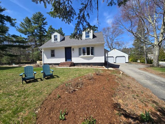 17 Old Stage Road, Dover, NH 03820