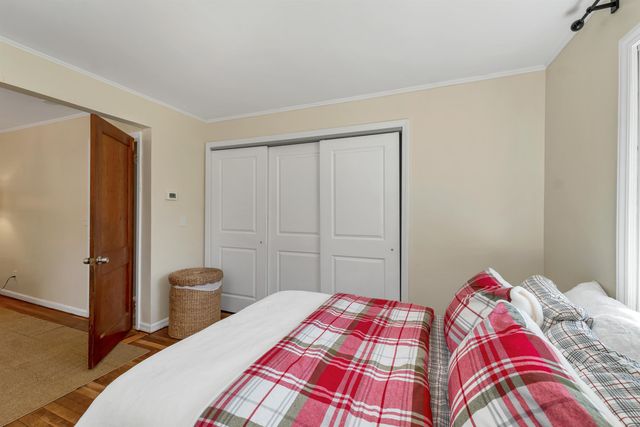 17 Old Stage Road, Dover, NH 03820