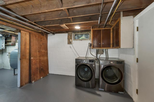 17 Old Stage Road, Dover, NH 03820