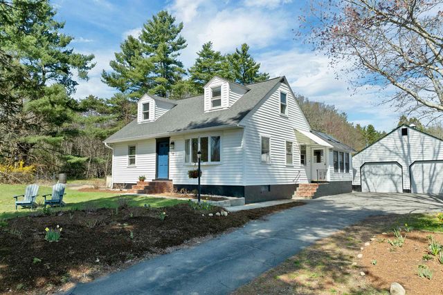 17 Old Stage Road, Dover, NH 03820