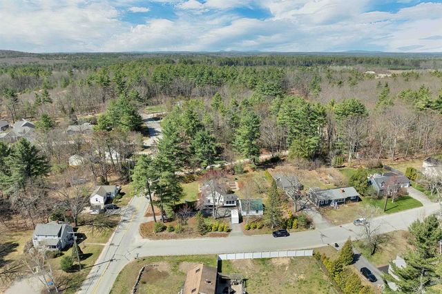 17 Old Stage Road, Dover, NH 03820