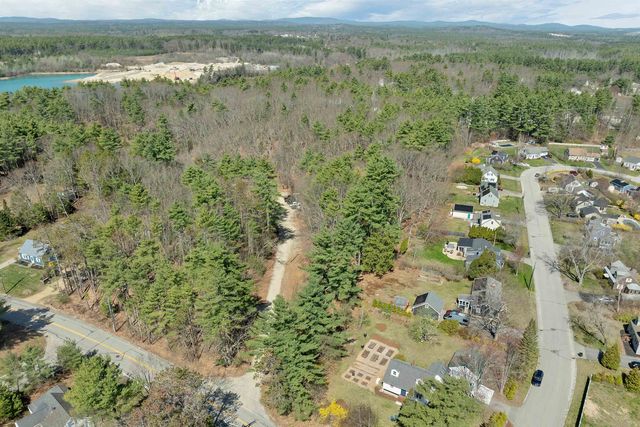 17 Old Stage Road, Dover, NH 03820