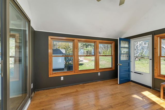 17 Old Stage Road, Dover, NH 03820