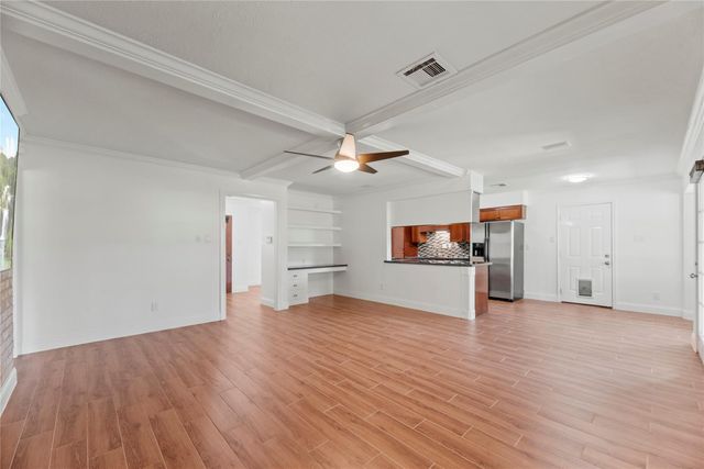 5522 Chantilly Lane, Houston, TX 77092