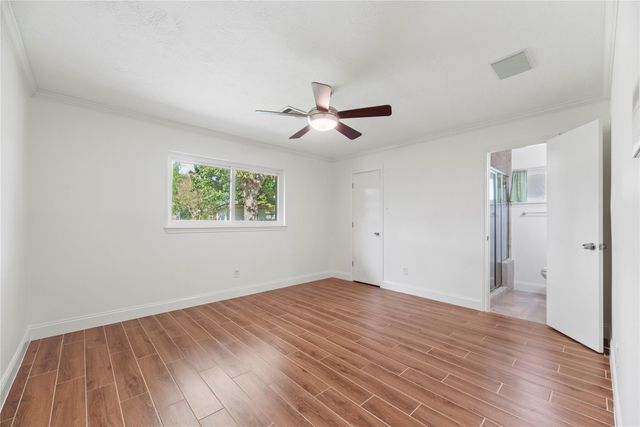 5522 Chantilly Lane, Houston, TX 77092