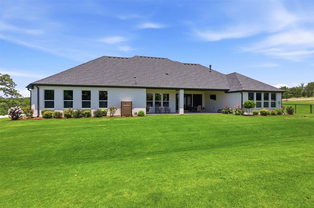 2027 Little Valley Court, Weatherford, TX 76087