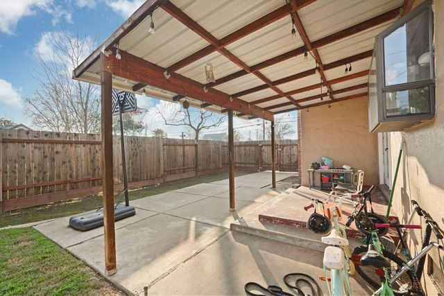 1000 S Central Ave, Lodi, CA 95240