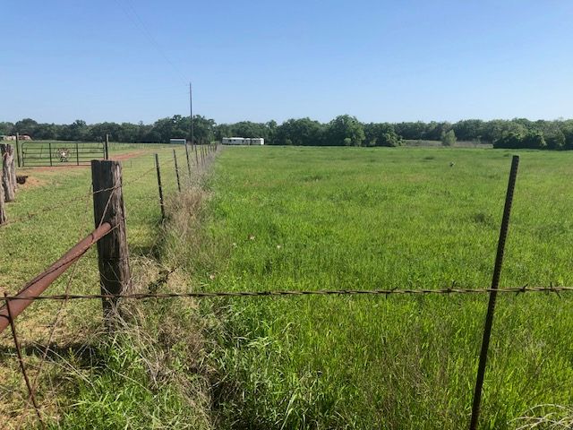 6118 East Fm 979 Farm to Market Road E, Franklin, TX 77856