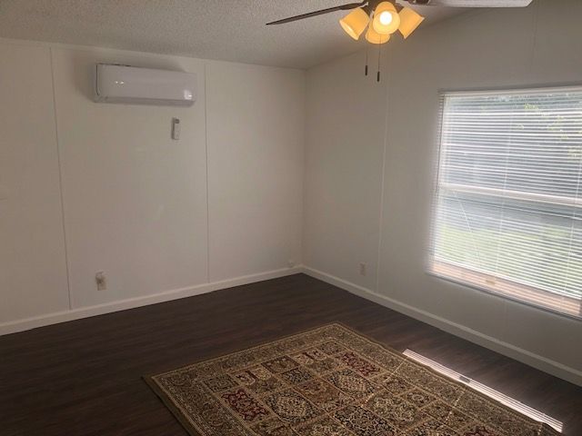 6118 East Fm 979 Farm to Market Road E, Franklin, TX 77856