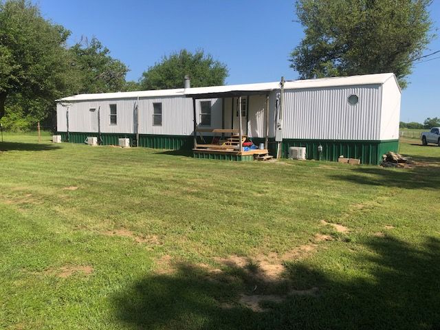 6118 East Fm 979 Farm to Market Road E, Franklin, TX 77856