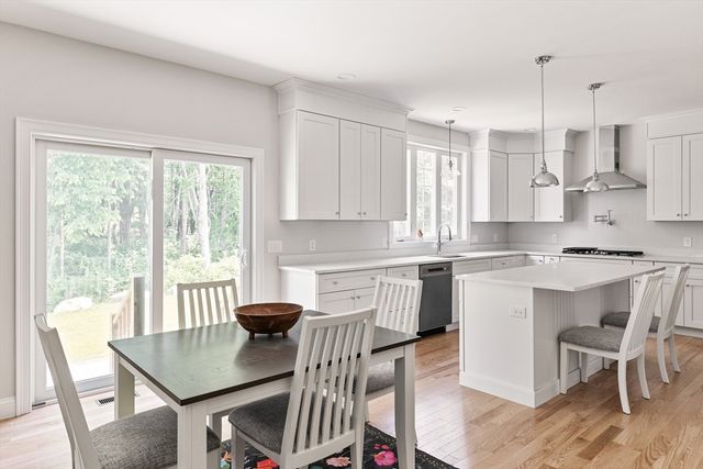 3 Abby Road, Grafton, MA 01536