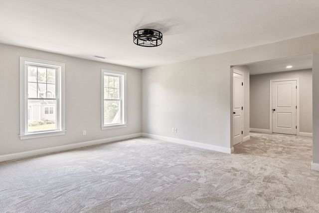 3 Abby Road, Grafton, MA 01536