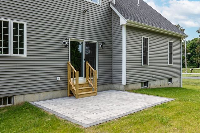 3 Abby Road, Grafton, MA 01536