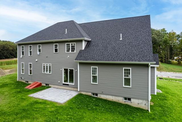 3 Abby Road, Grafton, MA 01536