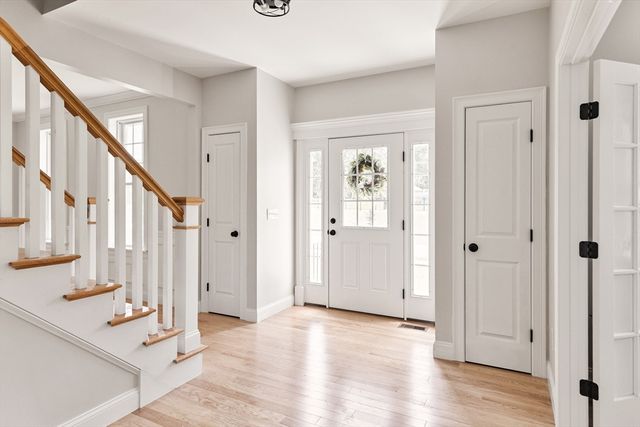 3 Abby Road, Grafton, MA 01536