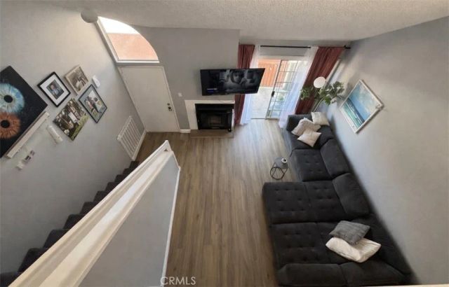 2409 Country, Santa Maria, CA 93455