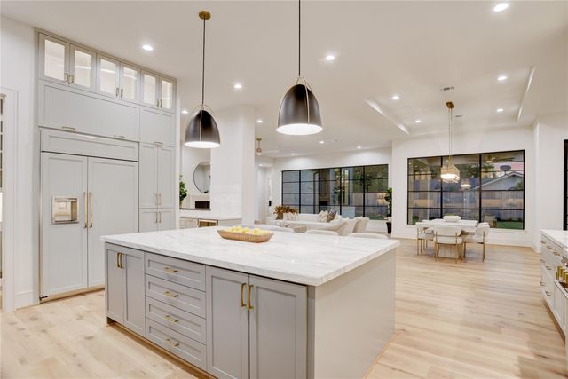 8935 Pado Street, Houston, TX 77055