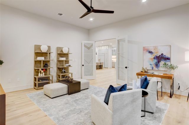 8935 Pado Street, Houston, TX 77055