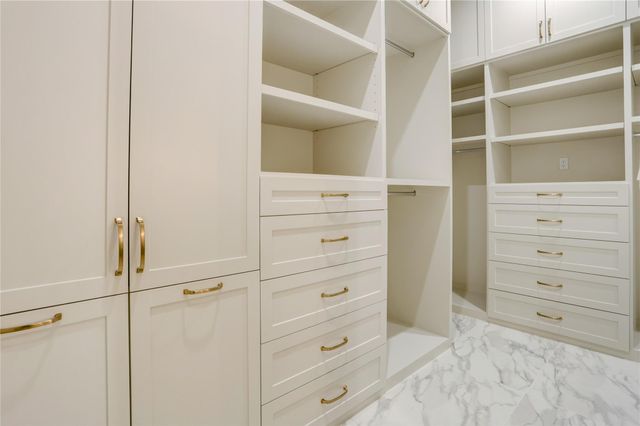 8935 Pado Street, Houston, TX 77055