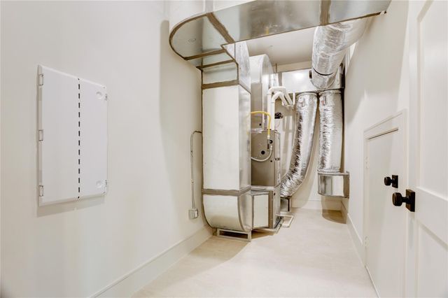 8935 Pado Street, Houston, TX 77055