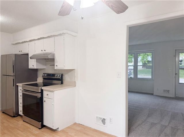 9401 E 84th Terrace, Raytown, MO 64138