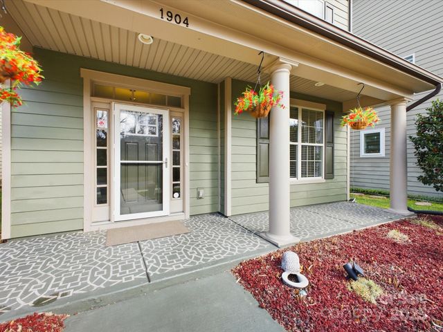 1904 Woodward Avenue, Charlotte, NC 28206