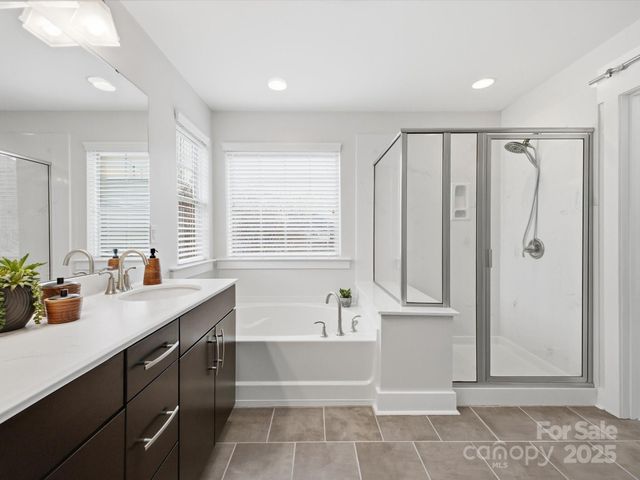 1904 Woodward Avenue, Charlotte, NC 28206