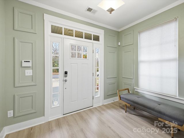 1904 Woodward Avenue, Charlotte, NC 28206