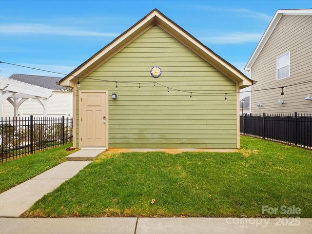 1904 Woodward Avenue, Charlotte, NC 28206