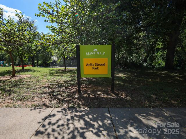 1904 Woodward Avenue, Charlotte, NC 28206