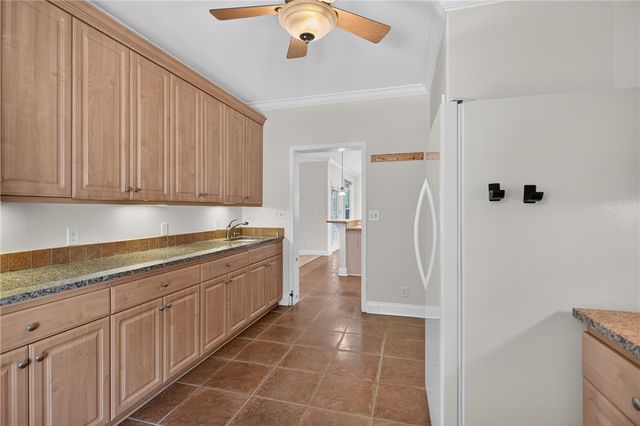 202 W Harper Ridge Road, Seneca, SC 29678