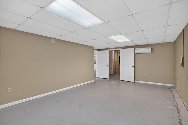 202 W Harper Ridge Road, Seneca, SC 29678