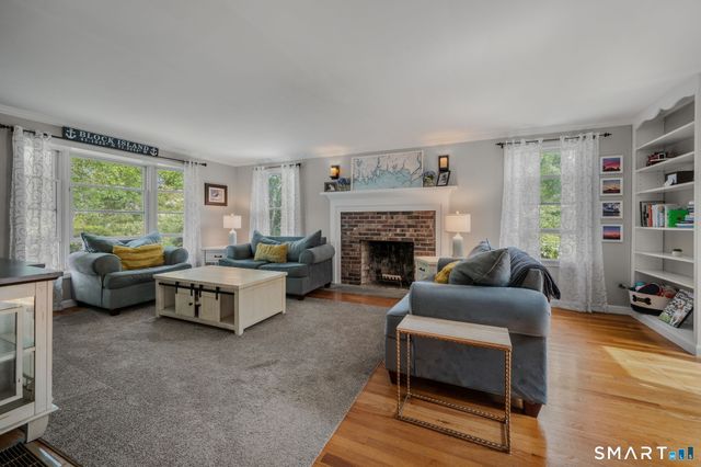 66 Clipper Court, Groton, CT 06355
