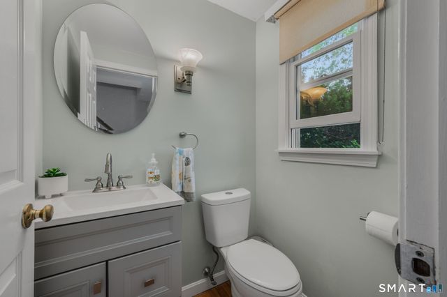 66 Clipper Court, Groton, CT 06355